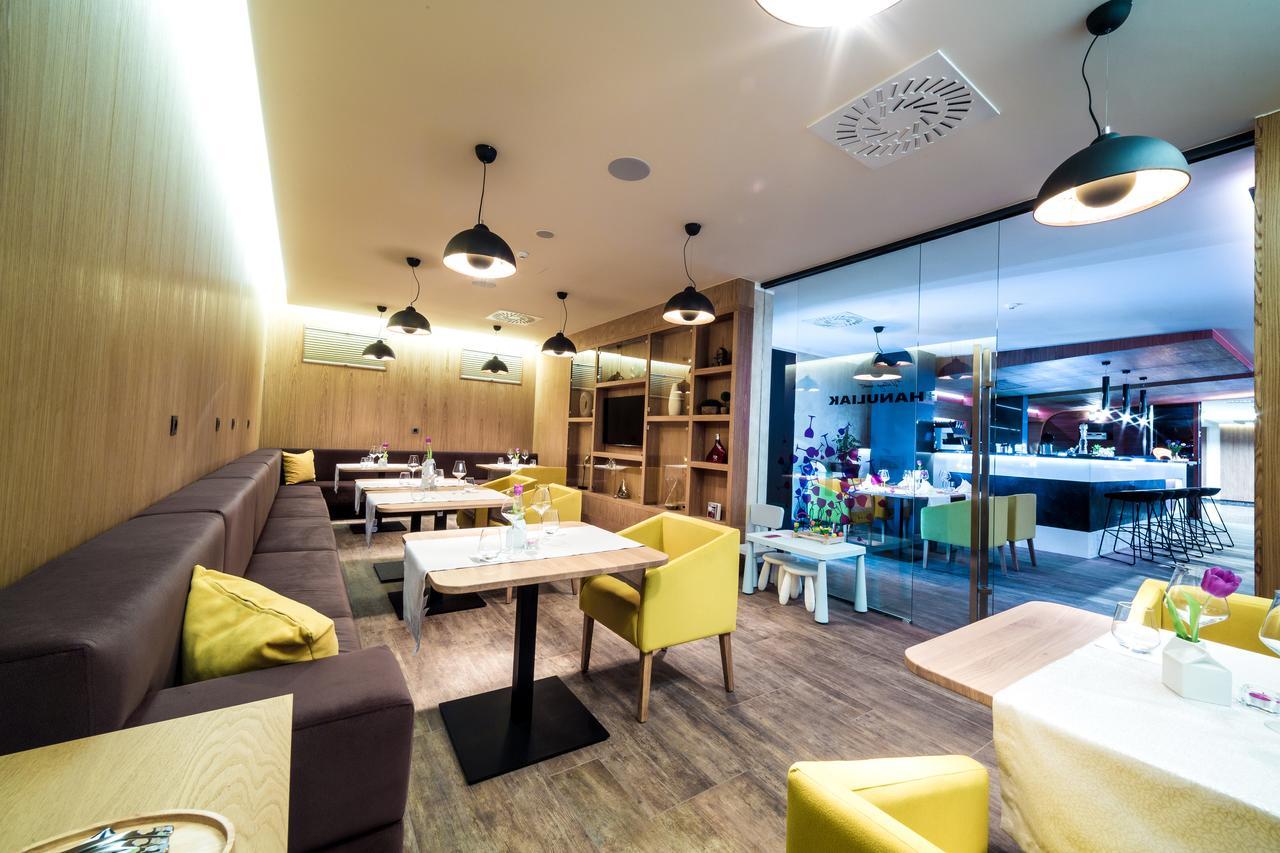 Village Resort Hanuliak Belá Екстериор снимка