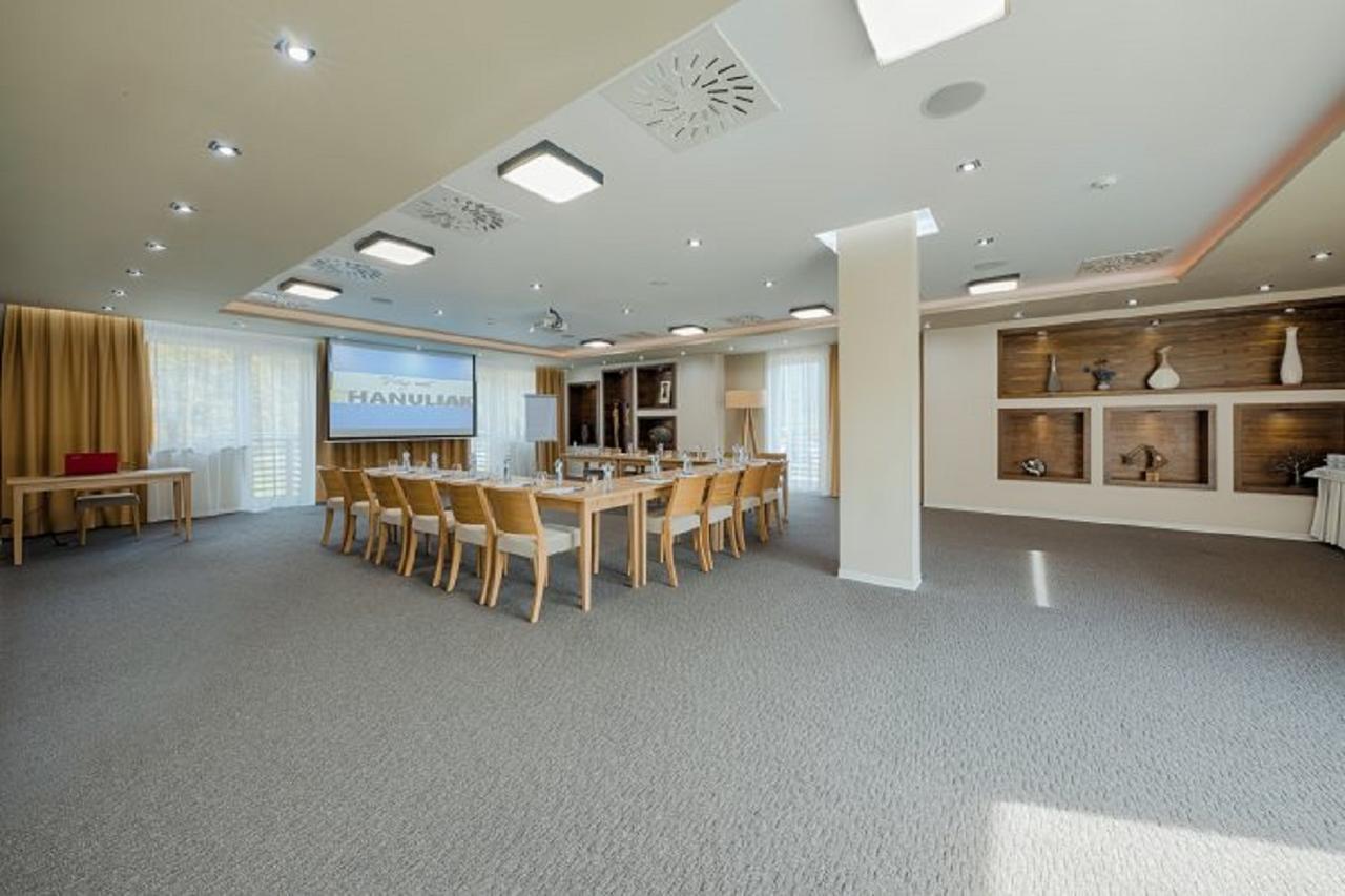 Village Resort Hanuliak Belá Екстериор снимка